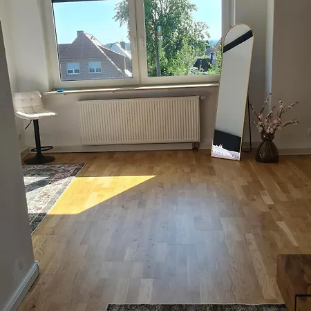 Elb Front Apartament *